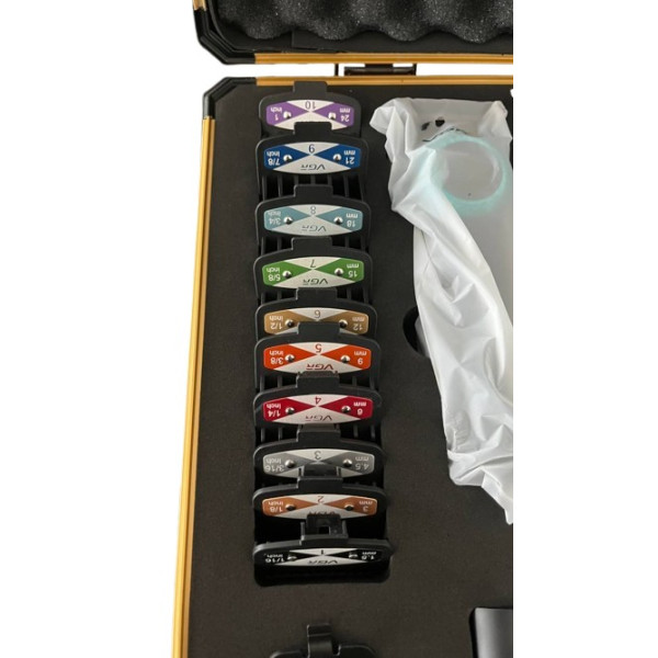 Профессиональный комплект VGR STEPLERSS PRO 4 IN 1 BLACK, машинка для стрижки (Clipper), триммер, электробритва, фен