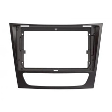 Переходная рамка для штатной автомагнитолы BENZ W211 2002-08 (9")