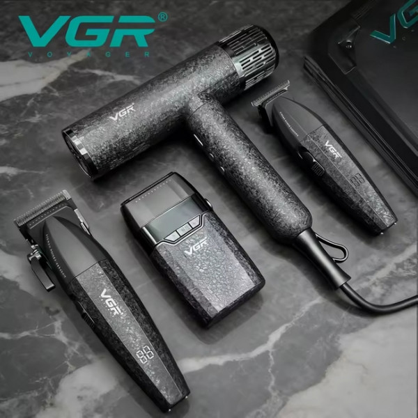 Комплект VGR 4 в 1 V-640 S4 BLACK, машинка для стрижки (clipper), триммер, електробритва (шейвер), фен
